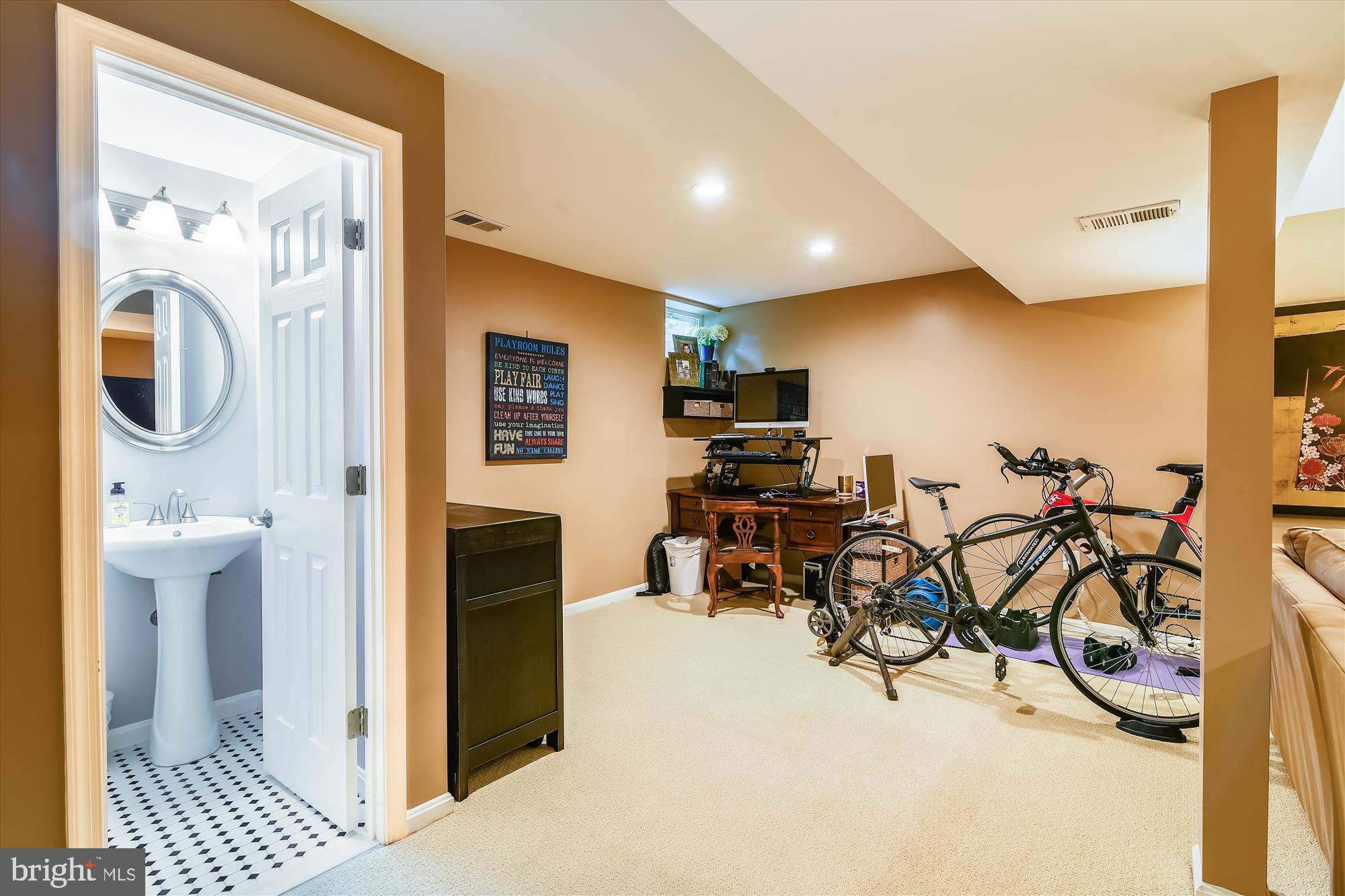 2124 Salt Kettle Way Reston, VA 20191 - Photo 32 of 67