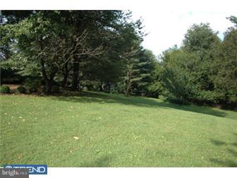 341 Beaumont Road Devon, PA 19333 - Photo 12 of 12