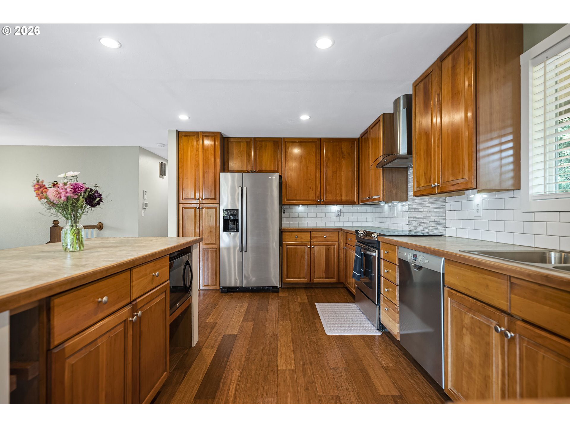 1115 Northwest 29th Avenue Camas, WA 98607 - Photo 11 of 41 Kitchen