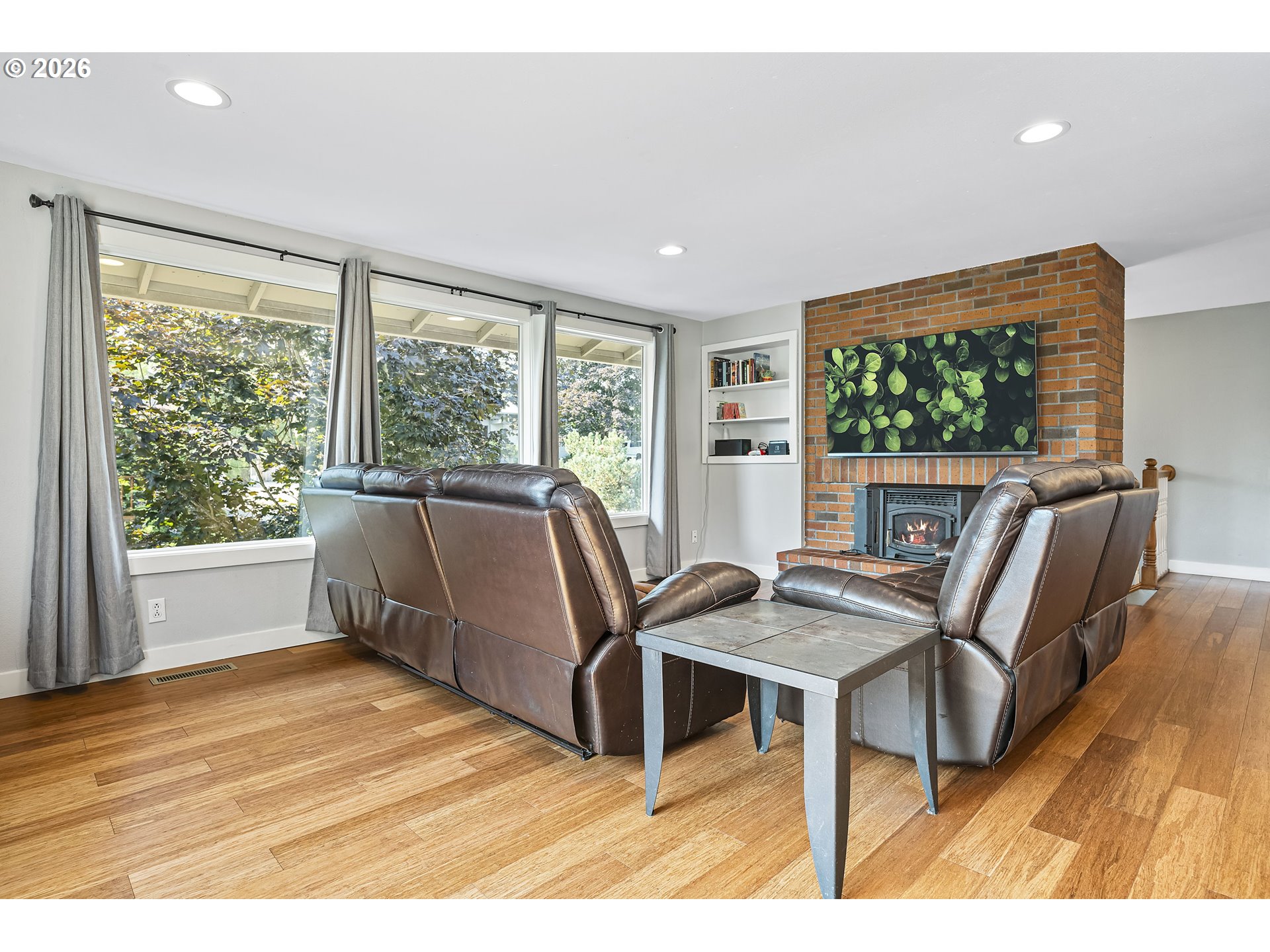 1115 Northwest 29th Avenue Camas, WA 98607 - Photo 14 of 41 Fireplace Pellet Stove