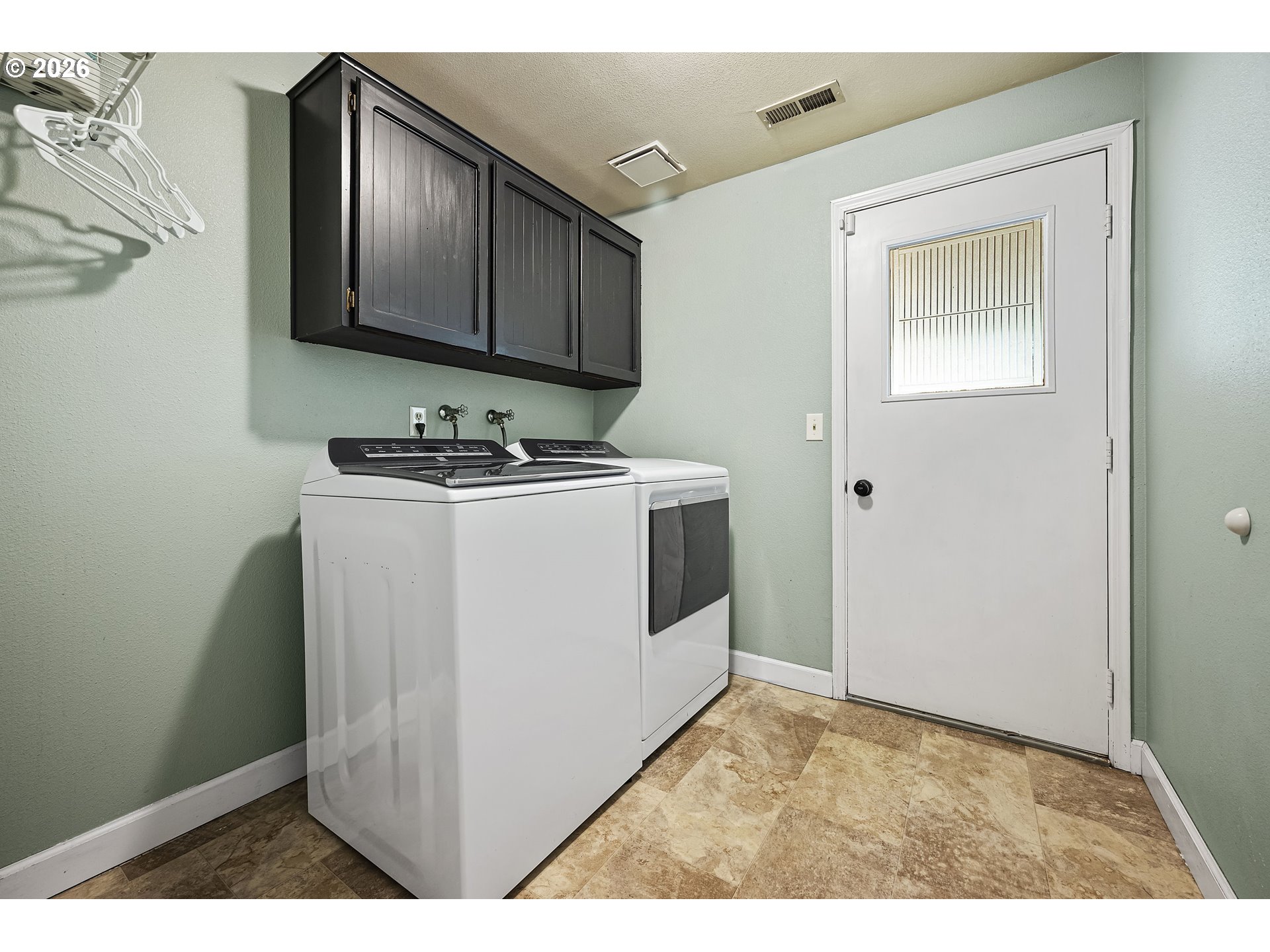 1115 Northwest 29th Avenue Camas, WA 98607 - Photo 31 of 41 Laundry