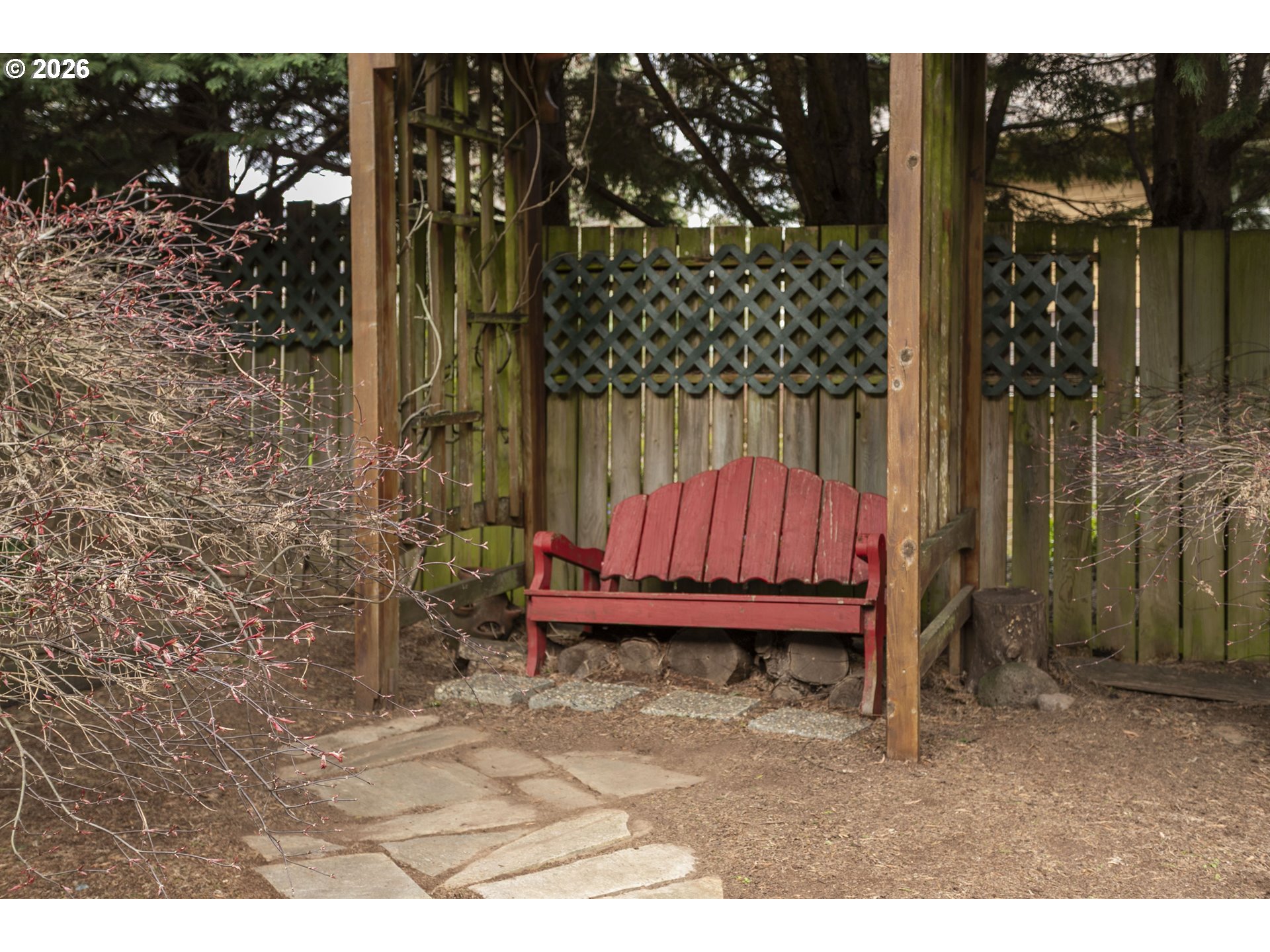 1115 Northwest 29th Avenue Camas, WA 98607 - Photo 37 of 41 Yard