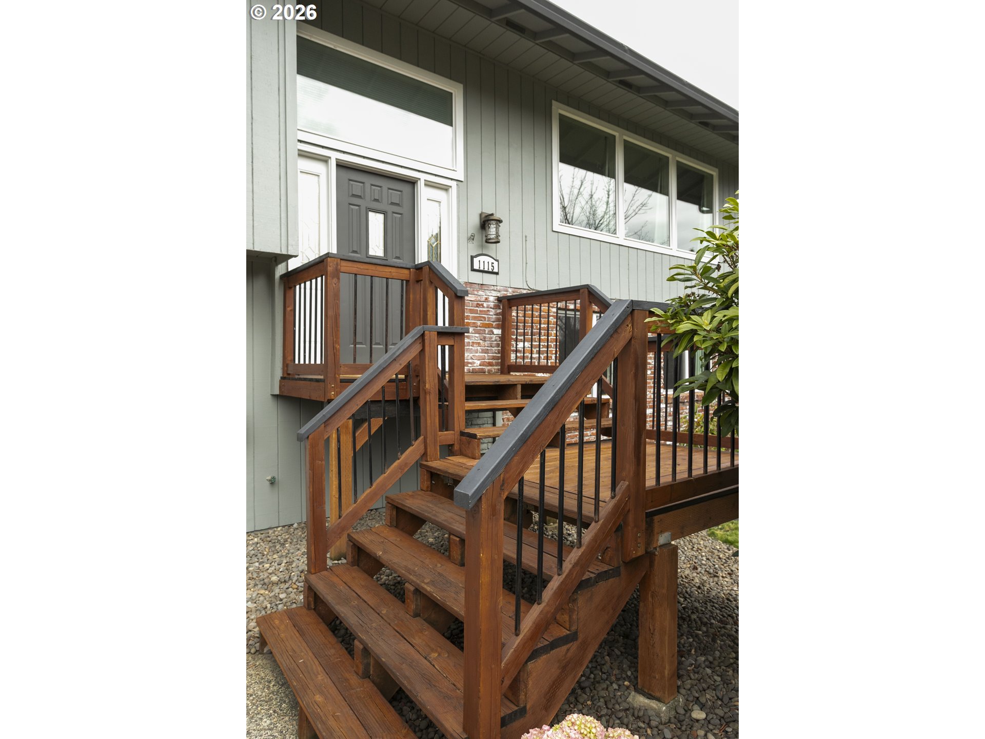 1115 Northwest 29th Avenue Camas, WA 98607 - Photo 6 of 41 Porch