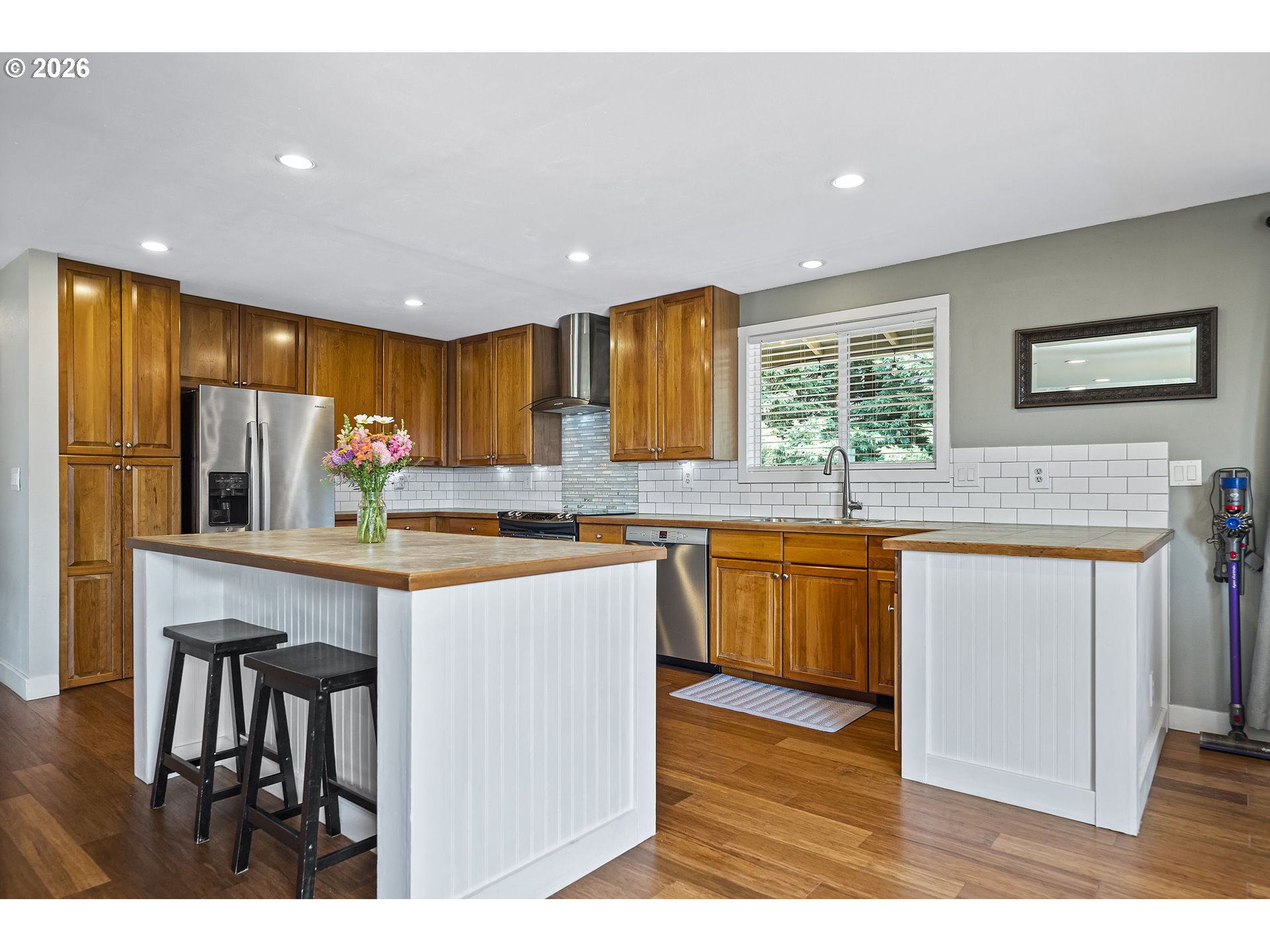 1115 Northwest 29th Avenue Camas, WA 98607 - Photo 10 of 41 Kitchen