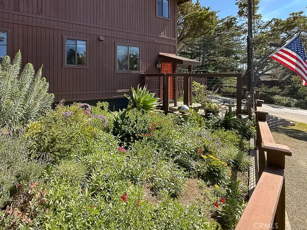 $975,000 | 2298 Tipton Street, Cambria, CA 93428