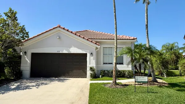 $740,000 | 522 Live Oak Lane, Weston, FL 33327