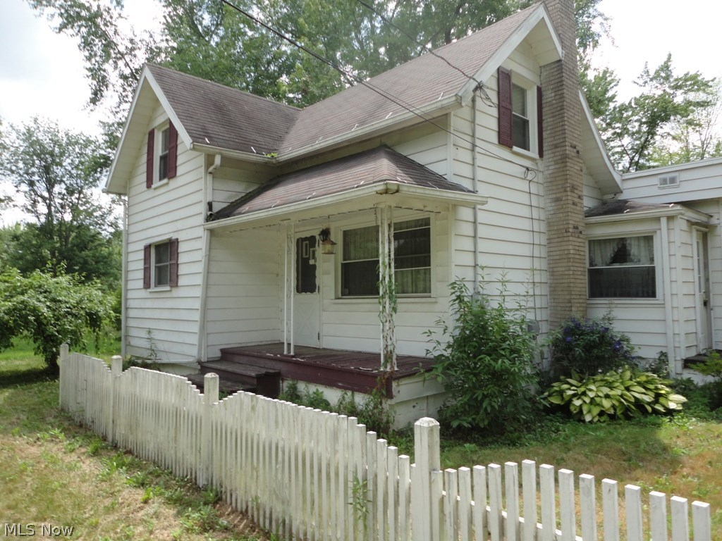 6323 Shaffer Road Northwest Warren, OH 44481 - Photo 1 of 12 Gallery Image 1