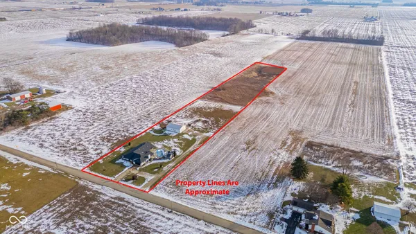 $500,000 | 1909 West County Road 600, Muncie, IN 47302