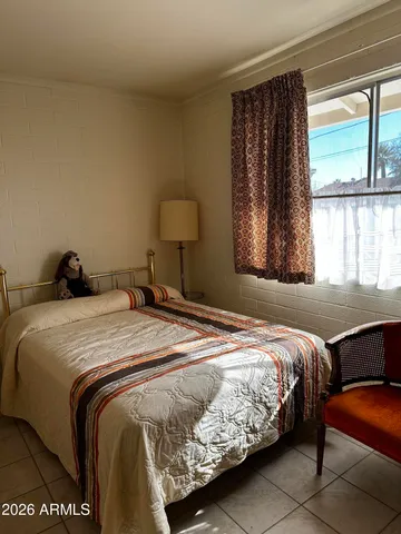 $1,200 | 10643 West Snead Drive, Sun City, AZ 85351