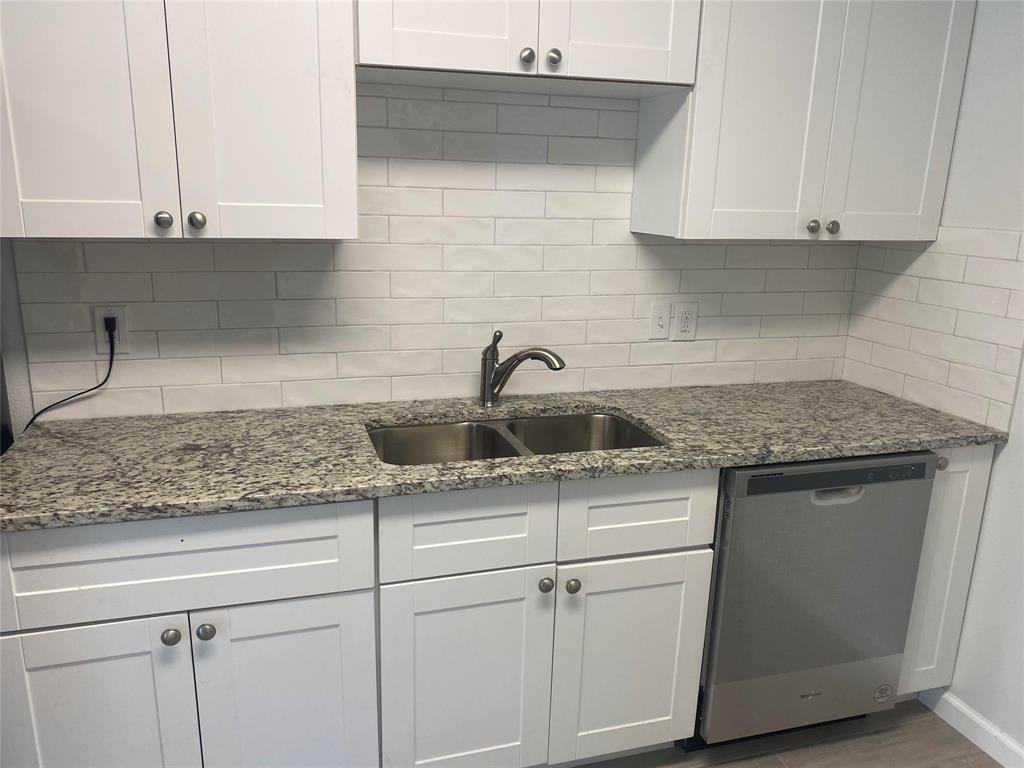 312 West Rentz Street, Unit 95 Weatherford, TX 76086 - Photo 7 of 8 Kitchen