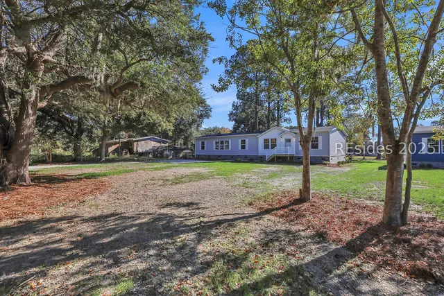 $525,000 | 13 Vine Street, Bluffton, SC 29910