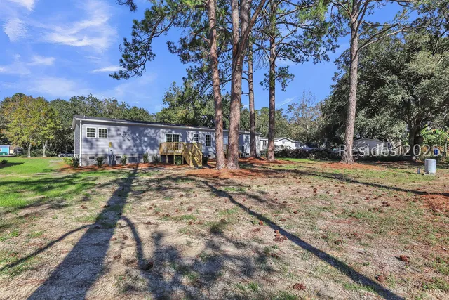 $525,000 | 13 Vine Street, Bluffton, SC 29910