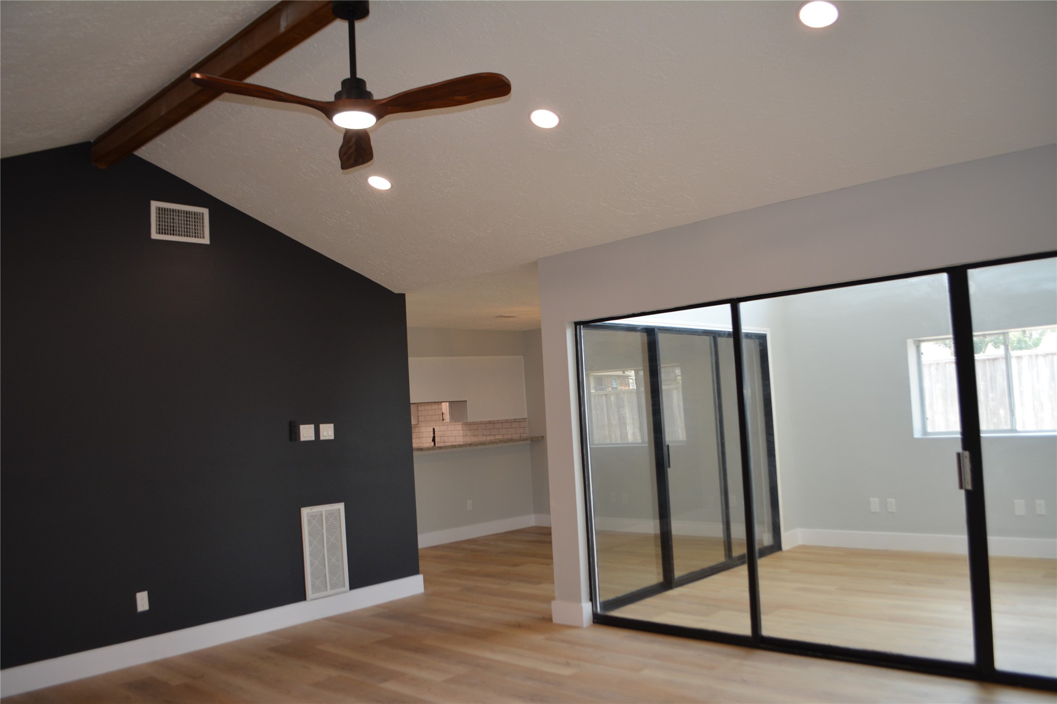 11526 South Kirkwood Road Houston, TX 77477 - Photo 8 of 26 Gallery Image 8