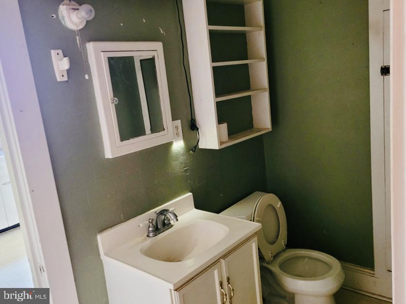105 Clark Road Stephens City, VA 22655 - Photo 5 of 23 Gallery Image 5