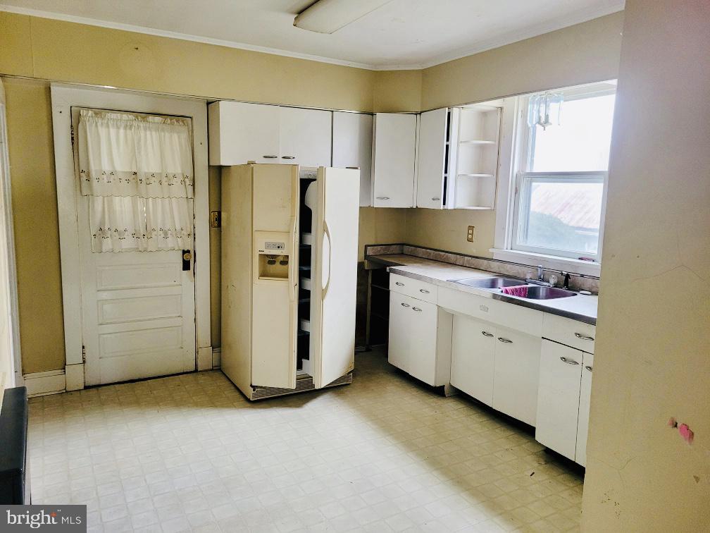 105 Clark Road Stephens City, VA 22655 - Photo 7 of 23 Gallery Image 7