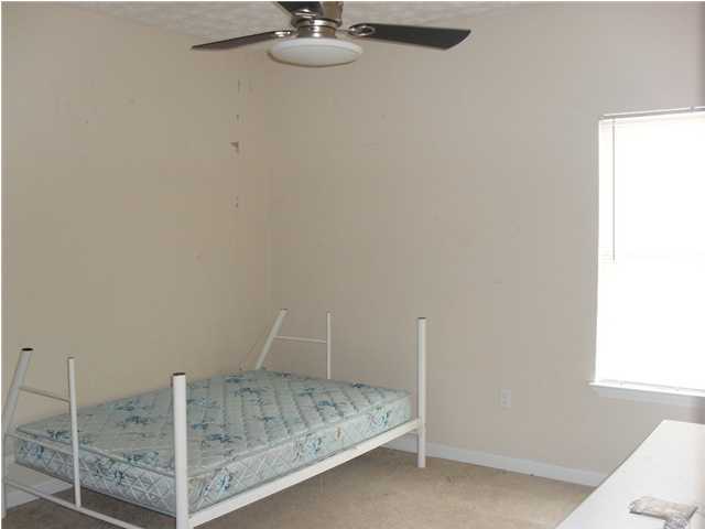 588 Tropical Way Freeport, FL 32439 - Photo 10 of 11 Gallery Image 10