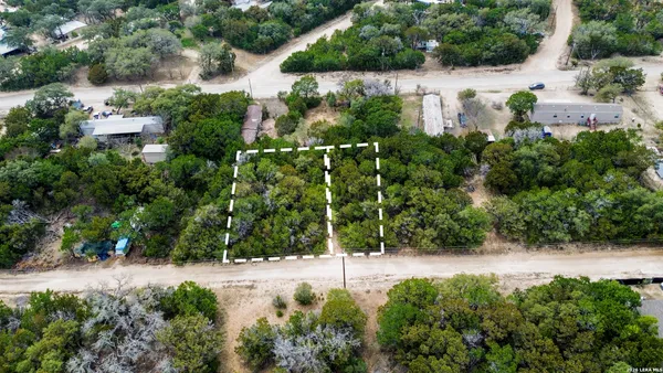 $26,900 | 458-464 Matt Dillon, Bandera, TX 78003