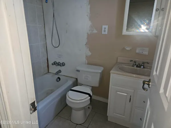 $96,000 | 1403 Commanche Street, Pascagoula, MS 39581