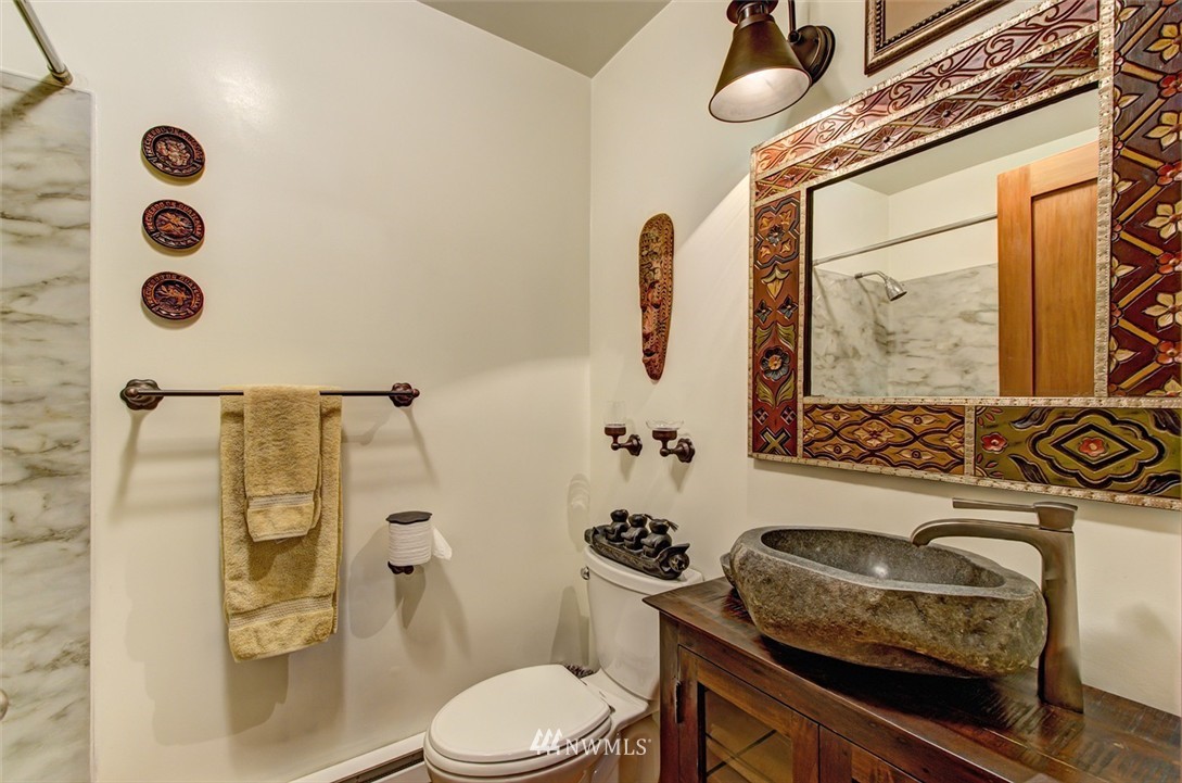 6762 38th Avenue Southwest Seattle, WA 98126 - Photo 11 of 24 Gallery Image 11