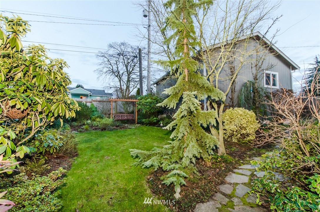 6762 38th Avenue Southwest Seattle, WA 98126 - Photo 21 of 24 Gallery Image 21