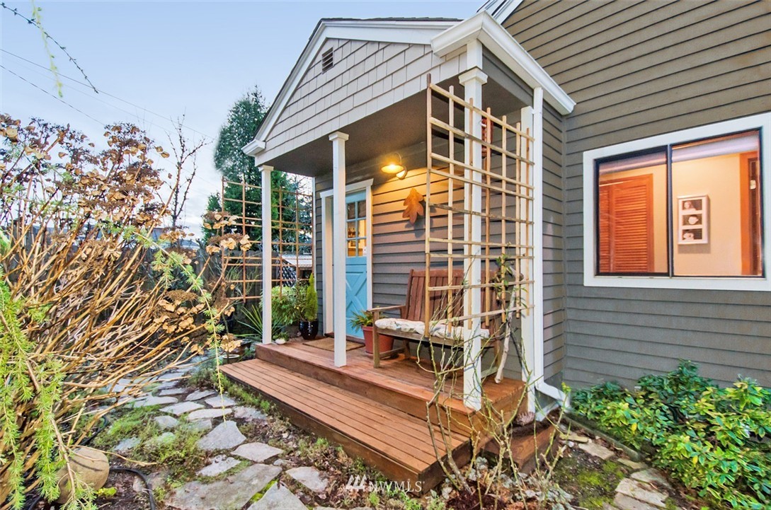 6762 38th Avenue Southwest Seattle, WA 98126 - Photo 22 of 24 Gallery Image 22