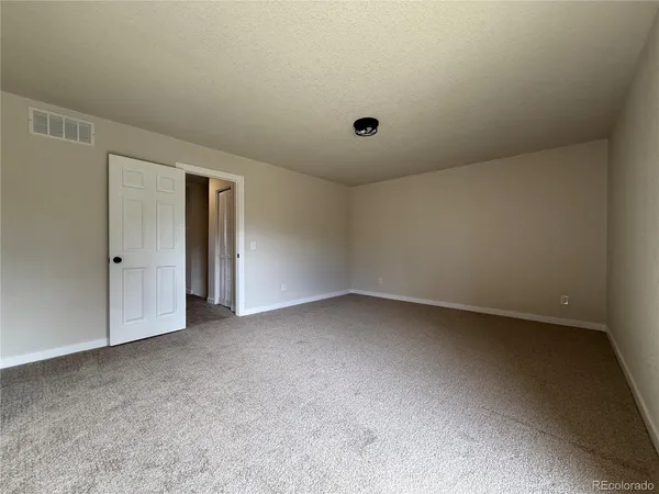 $3,500 | 243 Vance Street, Lakewood, CO 80226