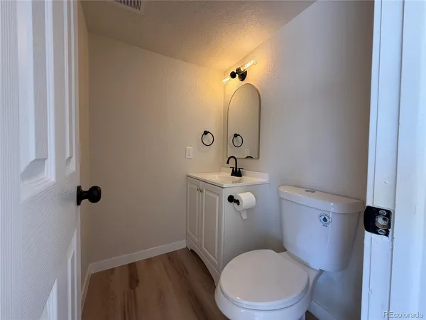 $3,500 | 243 Vance Street, Lakewood, CO 80226