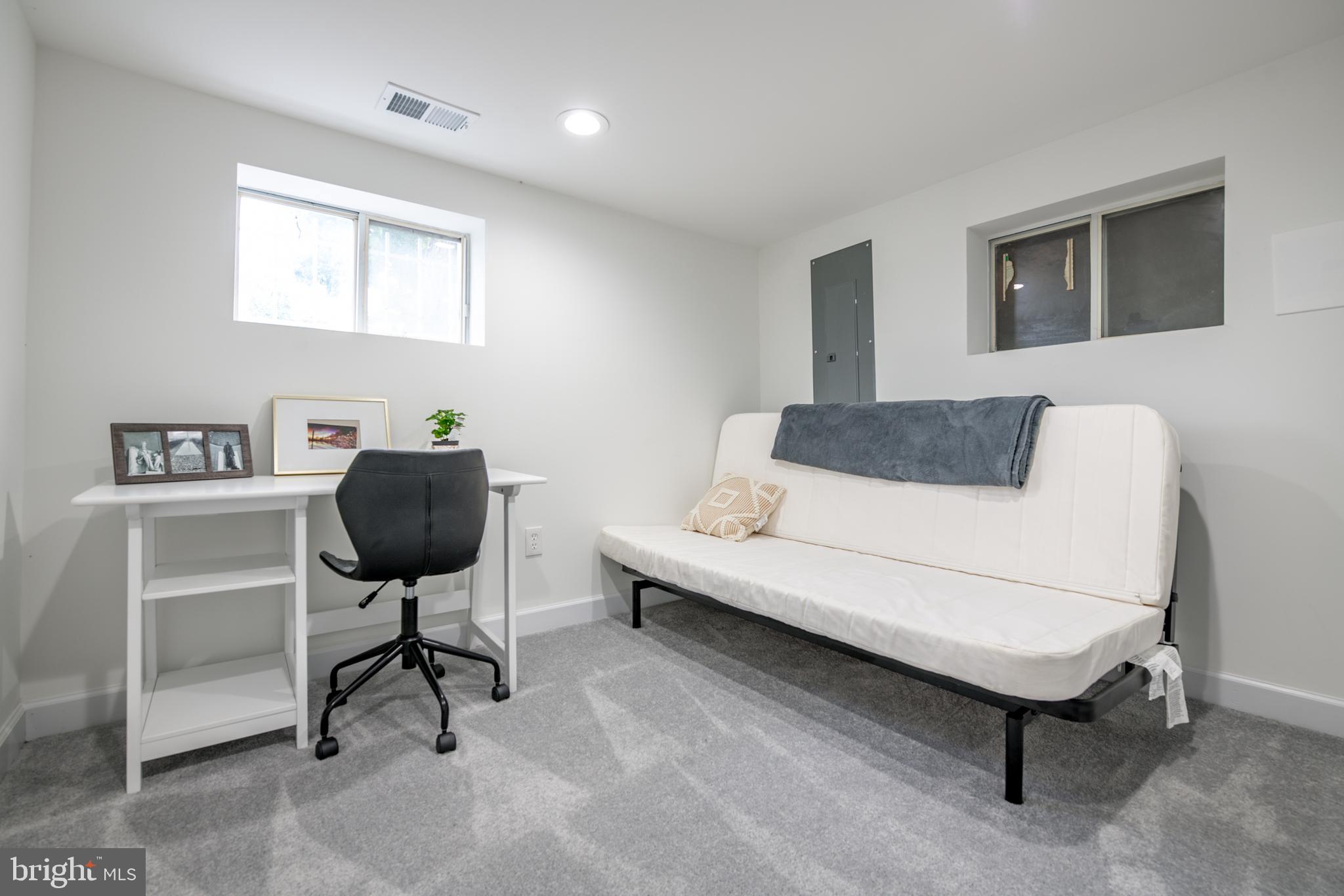 401 Delafield Place Northwest Washington, DC 20011 - Photo 23 of 32