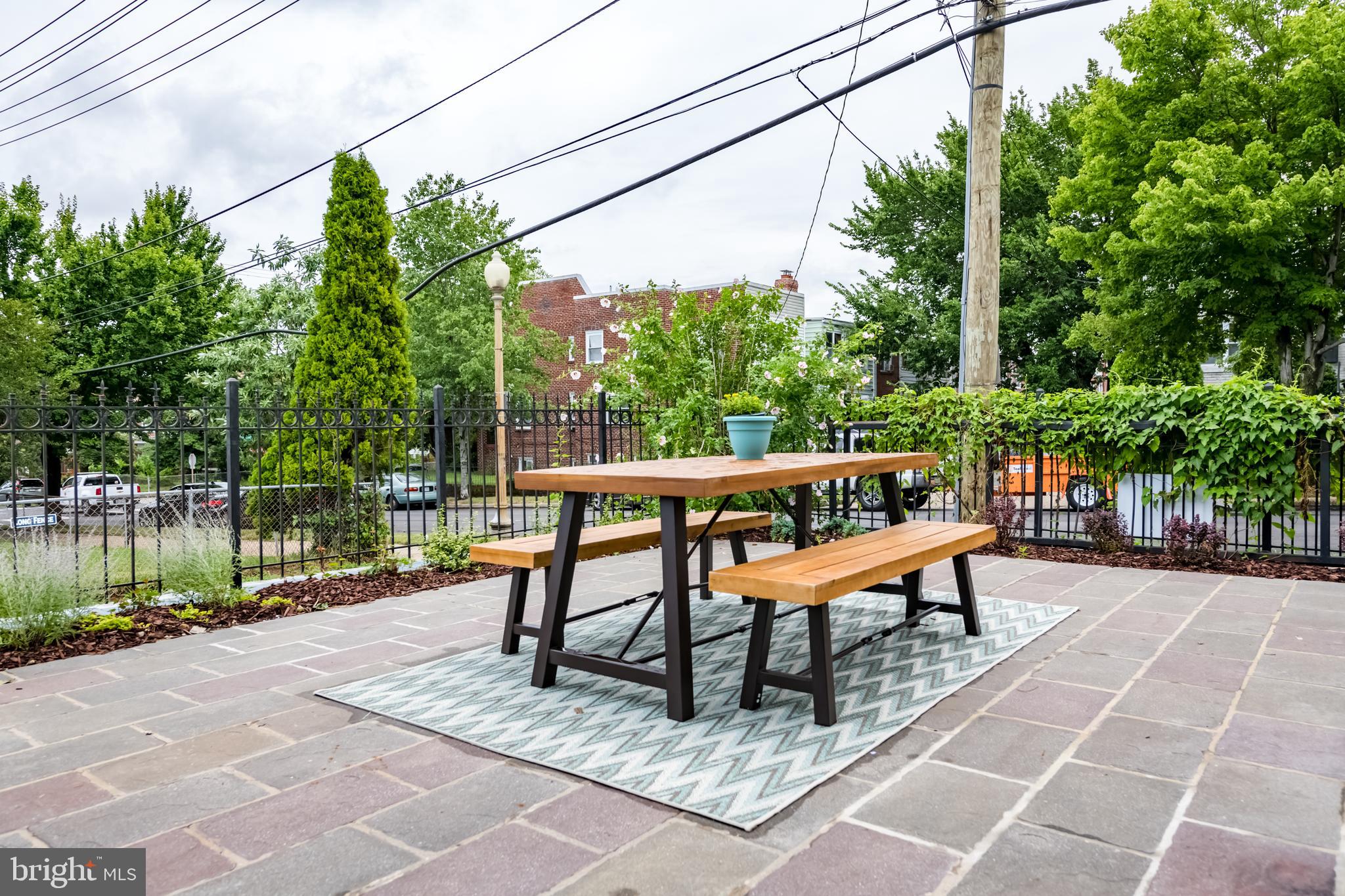 401 Delafield Place Northwest Washington, DC 20011 - Photo 29 of 32