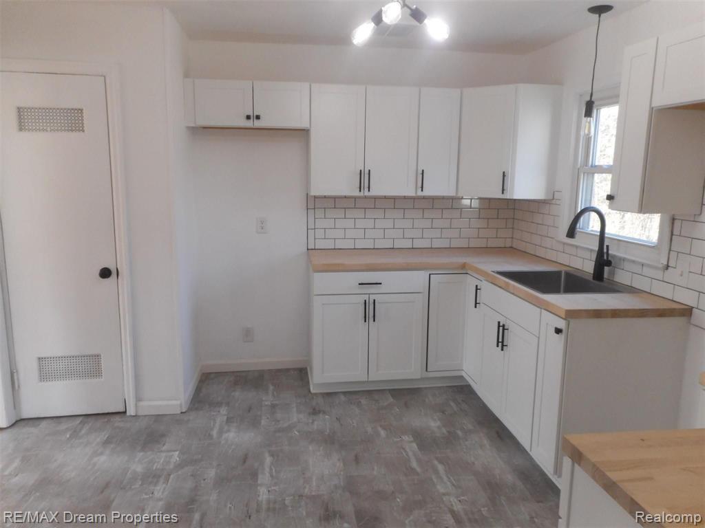 3610 Normandy Road Royal Oak, MI 48073 - Photo 14 of 28