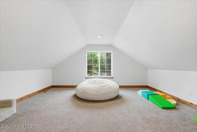 $1,125,000 | 99 Carbonate Lane, Oldtown, ID 83822