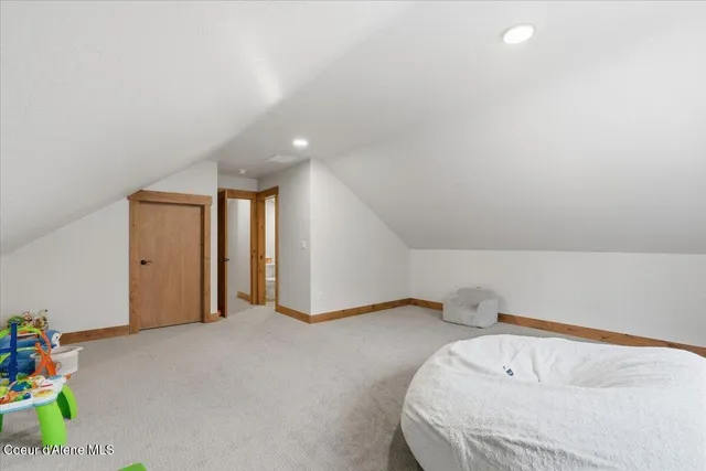 $1,125,000 | 99 Carbonate Lane, Oldtown, ID 83822