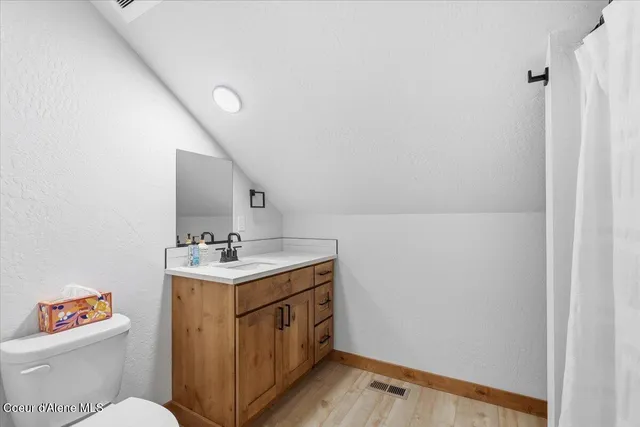 $1,125,000 | 99 Carbonate Lane, Oldtown, ID 83822