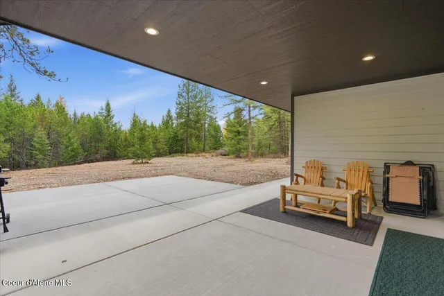 $1,125,000 | 99 Carbonate Lane, Oldtown, ID 83822