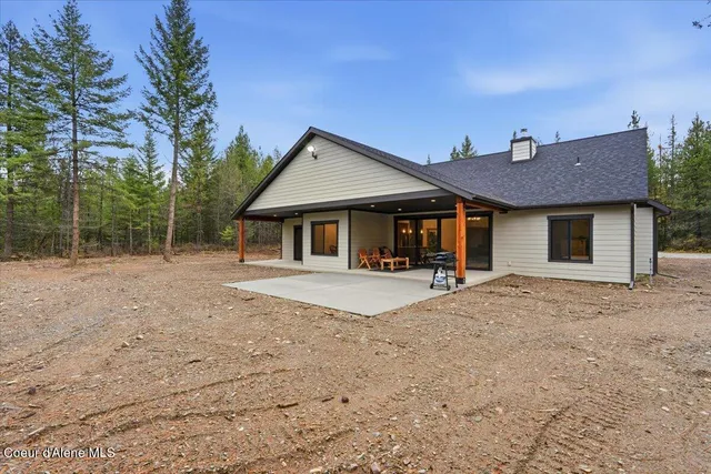 $1,125,000 | 99 Carbonate Lane, Oldtown, ID 83822