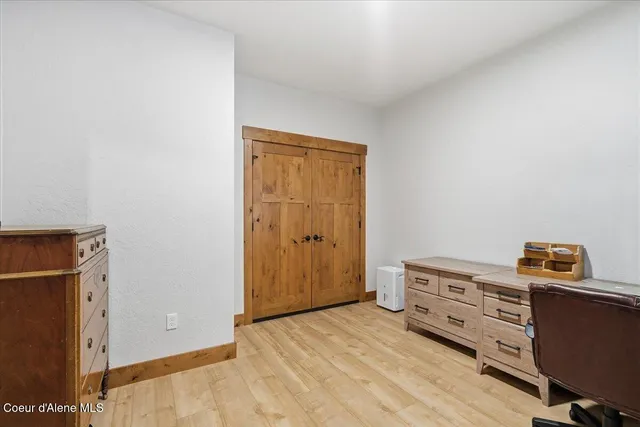 $1,125,000 | 99 Carbonate Lane, Oldtown, ID 83822