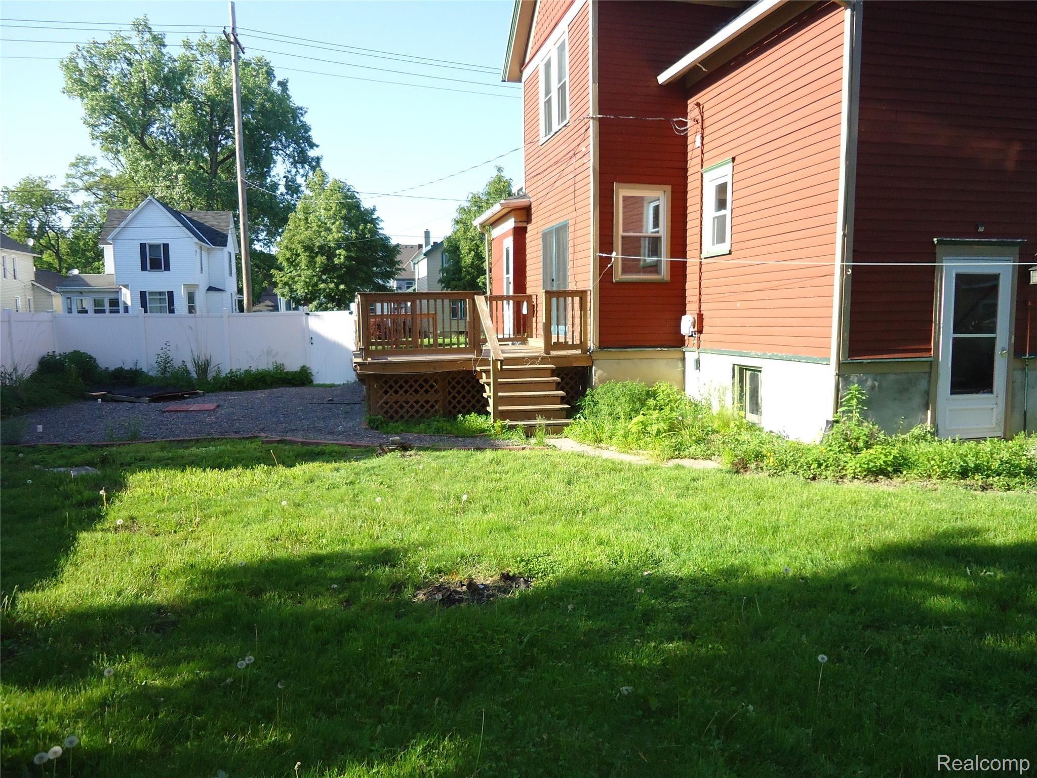 1910 6th Street Bay City, MI 48708 - Photo 10 of 66 DSC07655.JPG