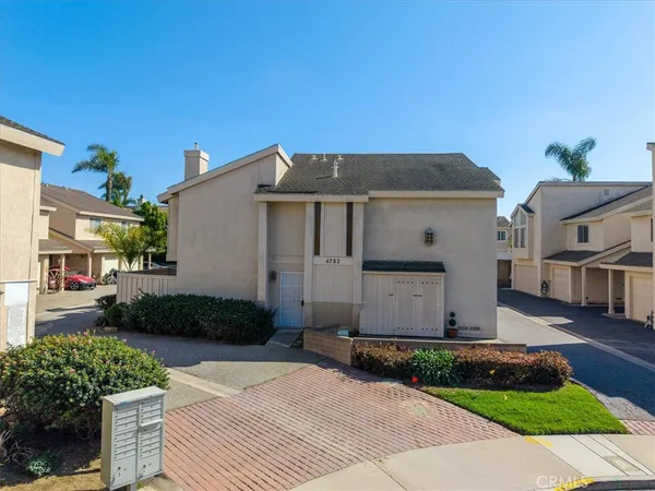 $2,800,000 | 4782 James, Huntington Beach, CA 92649