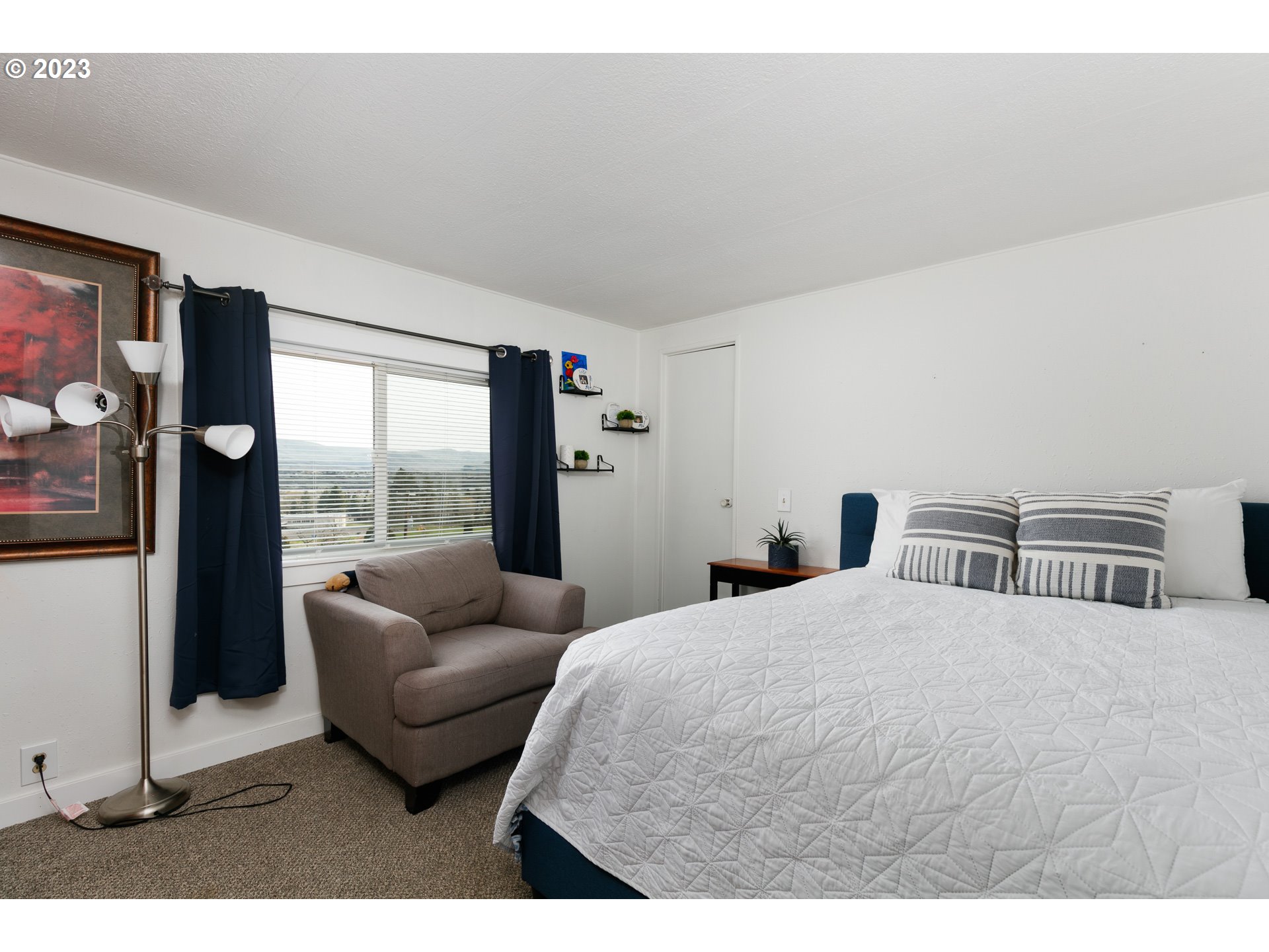 1695 Cherry Heights Road The Dalles, OR 97058 - Photo 11 of 25 Gallery Image 11