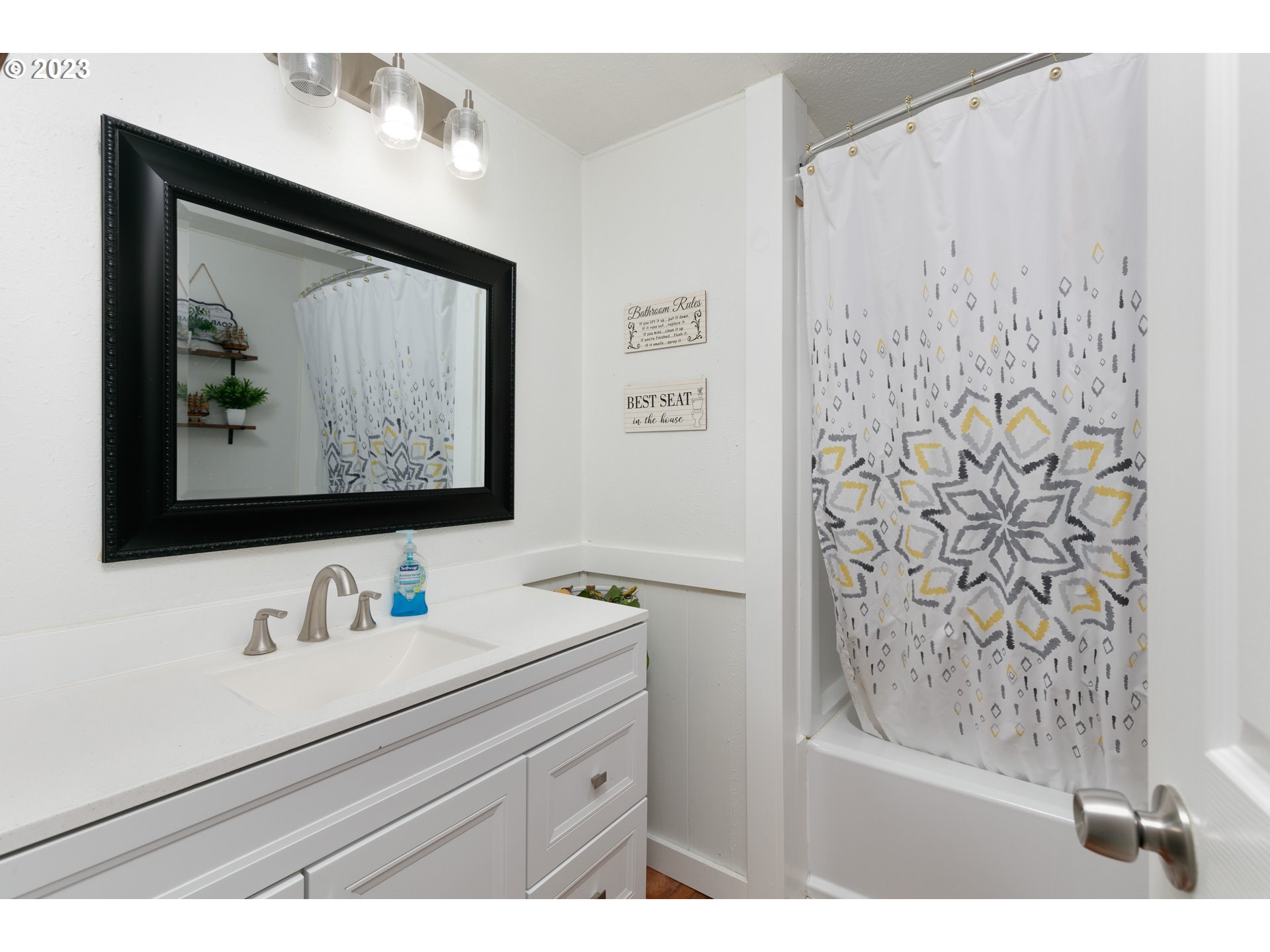 1695 Cherry Heights Road The Dalles, OR 97058 - Photo 10 of 25 Gallery Image 10