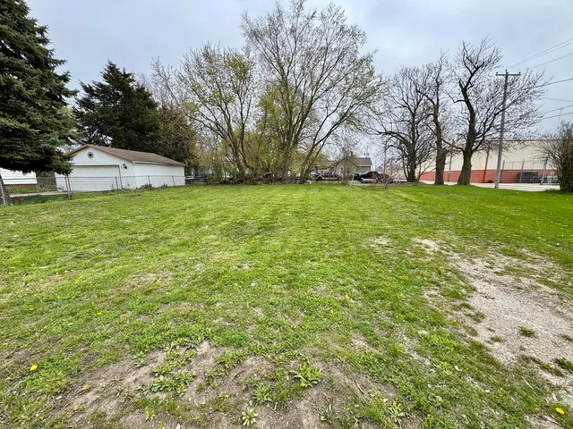 $19,900 | 1337 Kewaunee Street, Racine, WI 53404