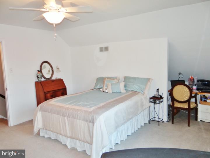 112 Yardley Road Deptford, NJ 08096 - Photo 19 of 25 Master Bedroom