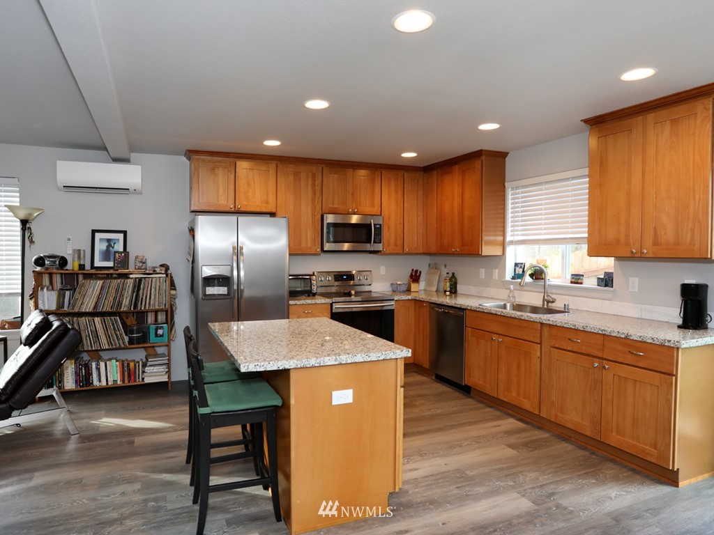 713 Olson Road Longview, WA 98632 - Photo 13 of 36 Gallery Image 13