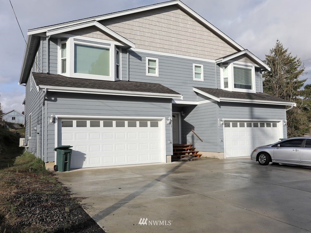 713 Olson Road Longview, WA 98632 - Photo 3 of 36 Gallery Image 3