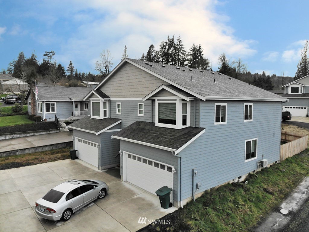 713 Olson Road Longview, WA 98632 - Photo 4 of 36 Gallery Image 4