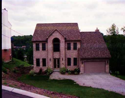 2281 Crestview Road Pittsburgh, PA 15216 - Photo 1 of 1 Gallery Image 1