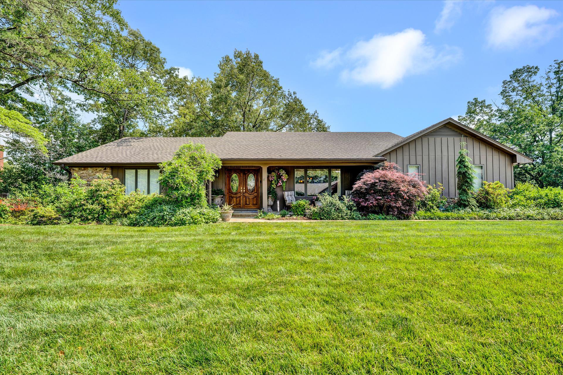 2646 Turnberry Road Salem, VA 24153 - Photo 1 of 37 Front