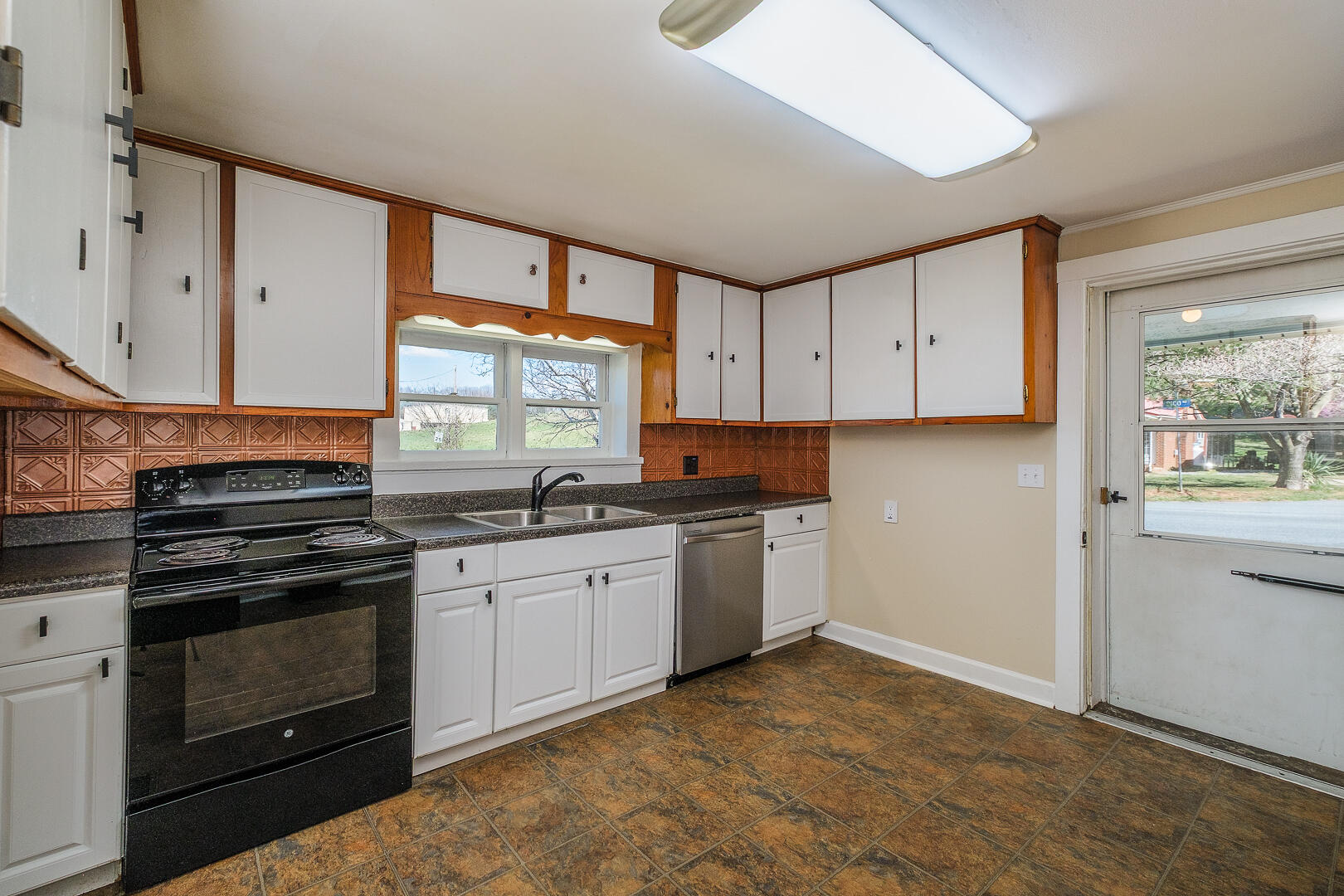 272 Pico Road Buchanan, VA 24066 - Photo 33 of 54 272 Pico Rd-33