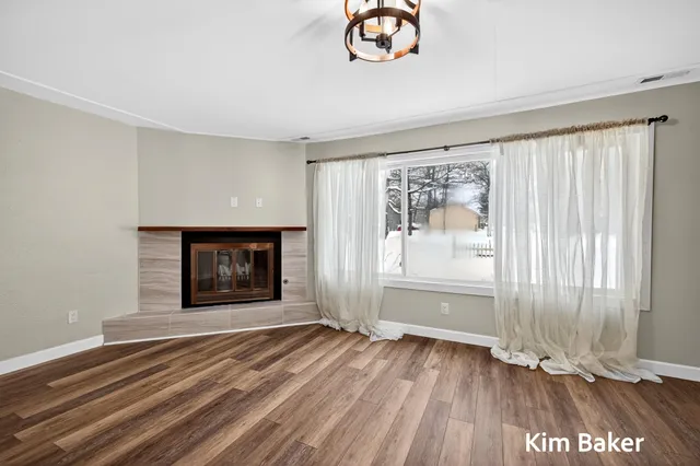 $269,000 | 2910 Marquette Avenue, Muskegon, MI 49442