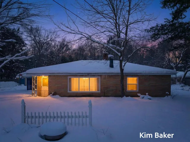 $269,000 | 2910 Marquette Avenue, Muskegon, MI 49442